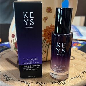 NEW KEYS It's Like Skin 2-in-1 Concealer + Tint  380c
